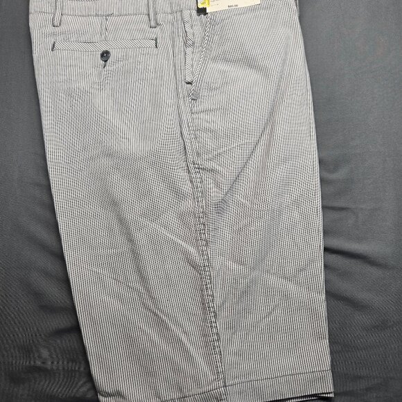Murano Men’s Gray Pinstripe Cotton Shorts – Size 36 x 13 – NWT - Picture 3 of 15